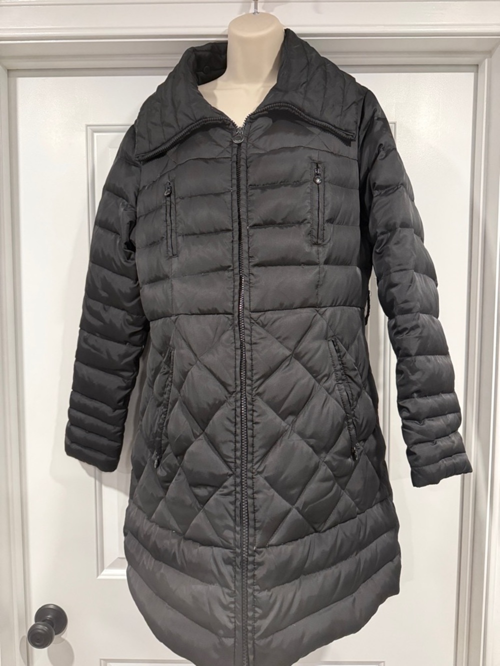 Laundry By Shelli Segal Women's Quilted Long Puffer Coat in Charcoal